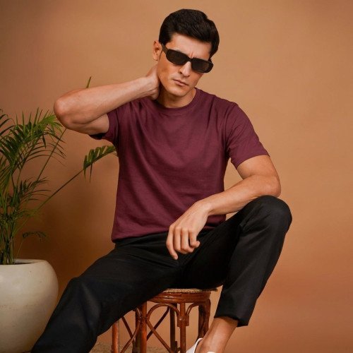 Maroon Plain Round Neck Tshirt